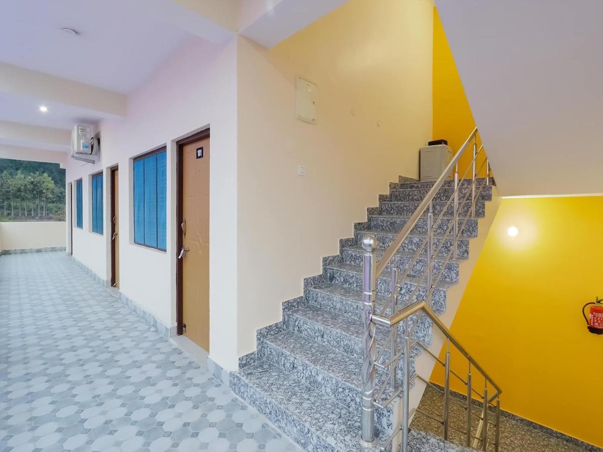 Oyo 84661 Lakshmi Home Stay Jhājra Eksteriør billede