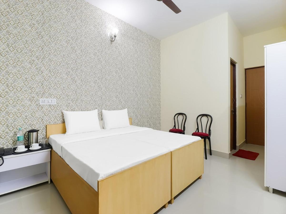 Oyo 84661 Lakshmi Home Stay Jhājra Eksteriør billede