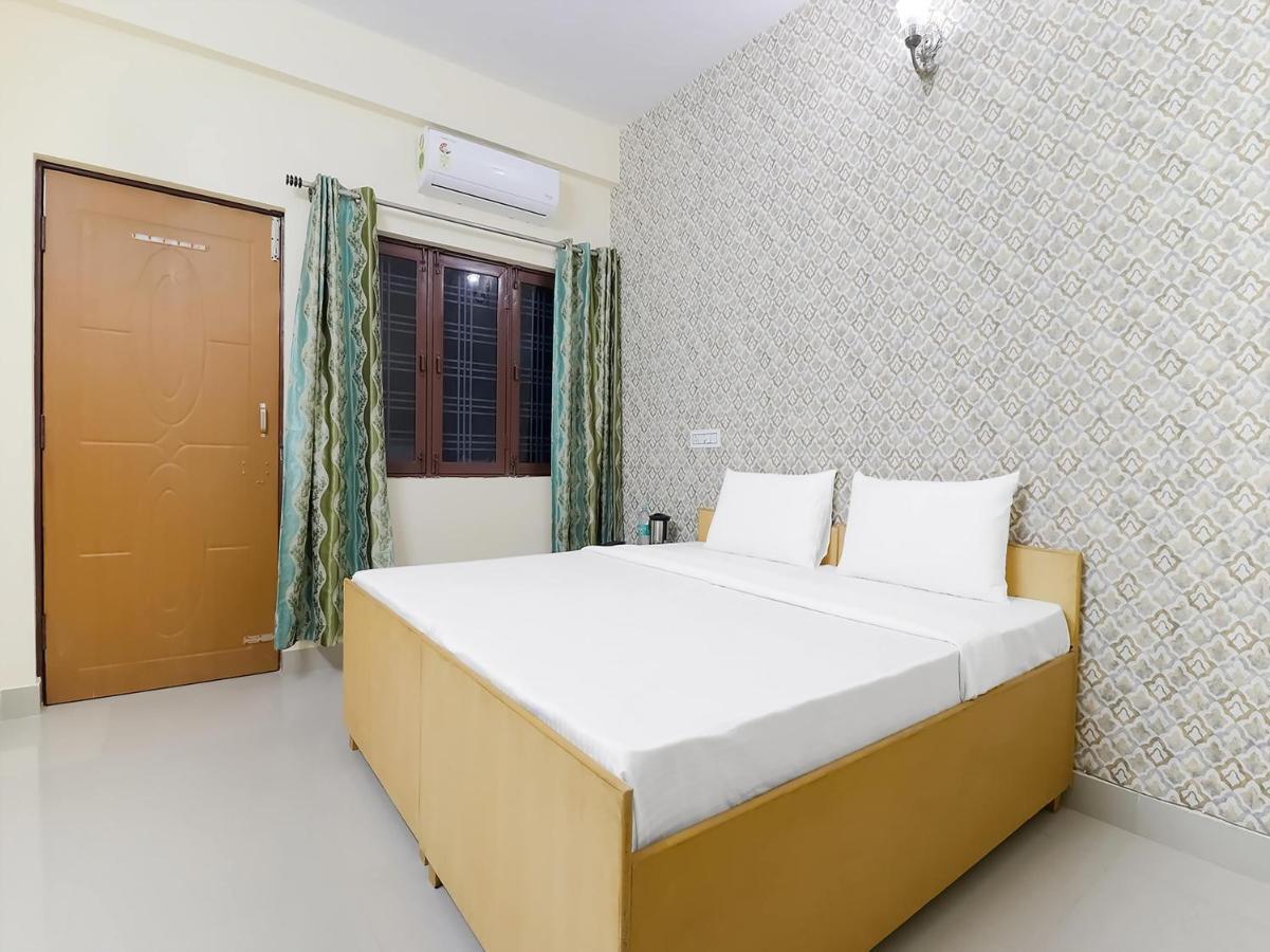 Oyo 84661 Lakshmi Home Stay Jhājra Eksteriør billede