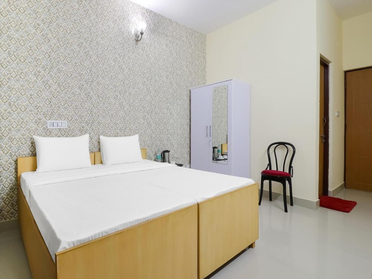 Oyo 84661 Lakshmi Home Stay Jhājra Eksteriør billede